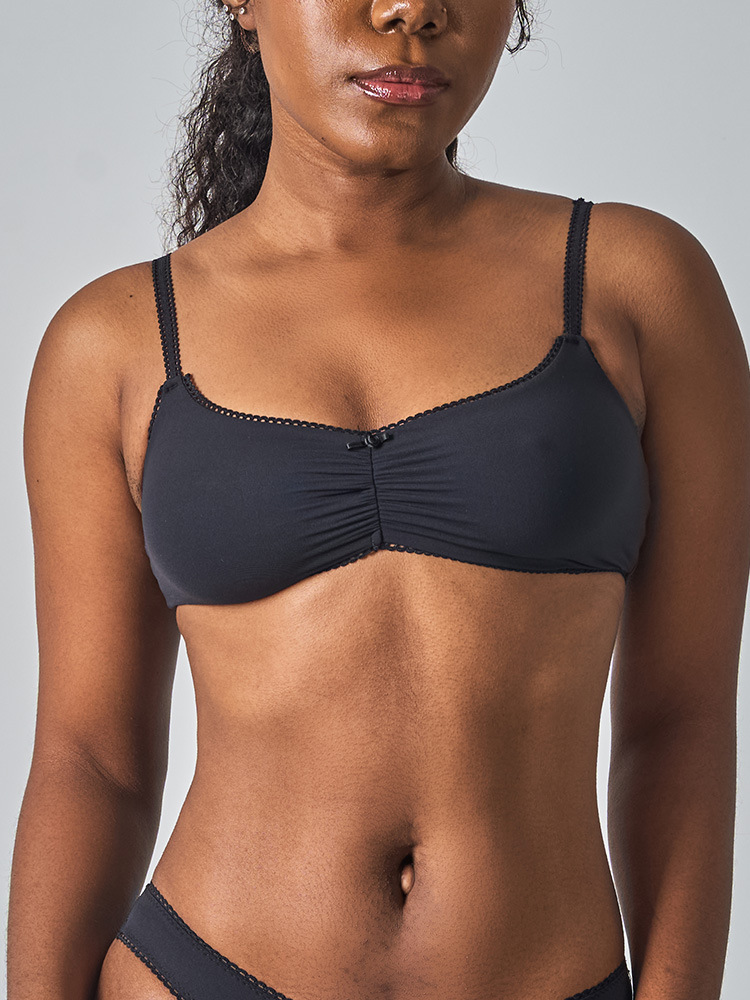 Slip francese in pizzo con volant intimo donna elegante traspirante_voghion.com