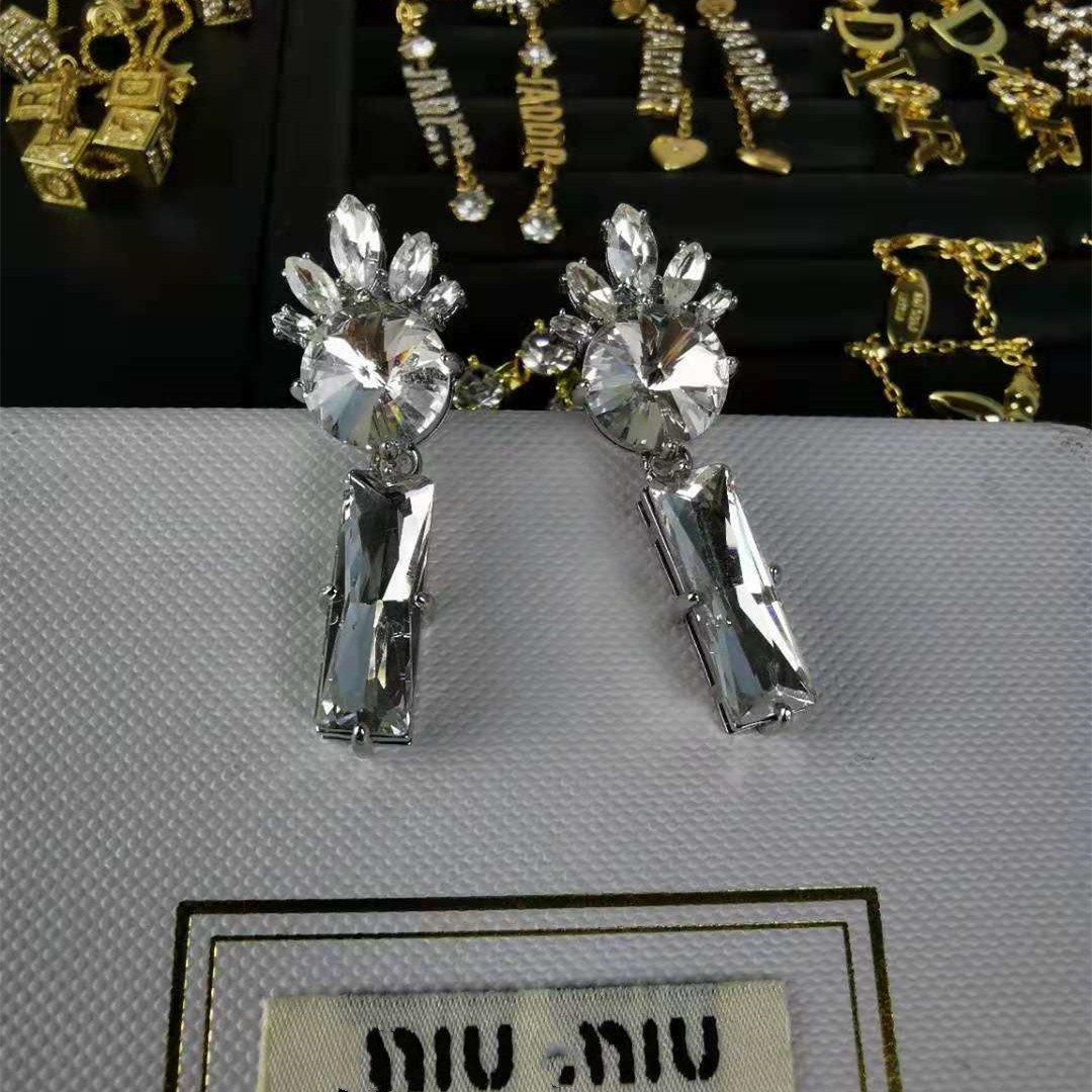 hmqViviiyNSAyin9WuaRt6t4HaNIYu4X4gkh