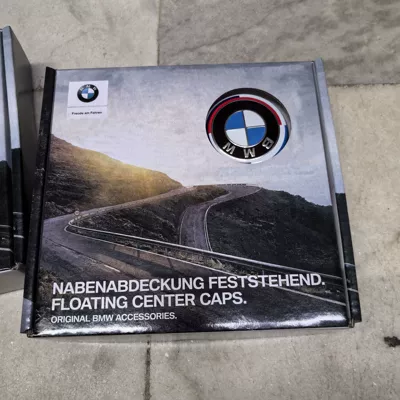 cover 1 series 2 series 3 | Hub cover - 50th-anniversary-edition-ef-chassis-68mm-set-of-4-with-packaging-box