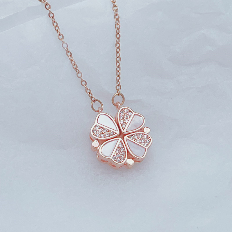 Fashion Four Leaf Clover Heart Shape Copper Rhinestones Pendant Necklace