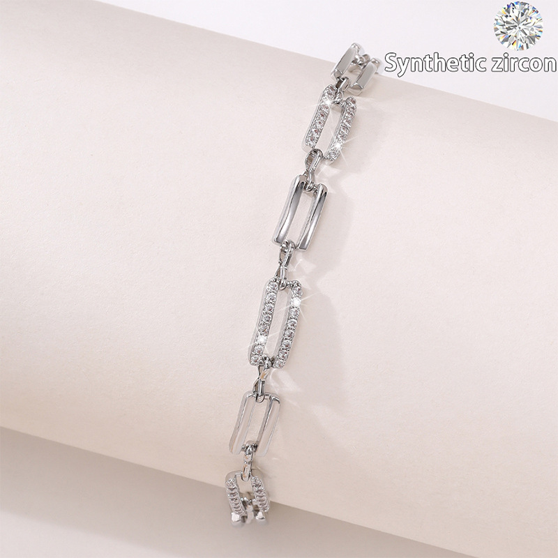 2024 New Cross-border European and American Super Flash Diamond All-match Texture Trendy Women's Light Luxury High-end All-match Bracelet