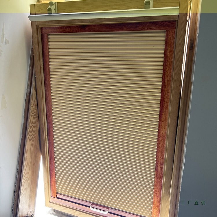 Loft Skylight Sunshade Curtain for Sloped Roof, Honeycomb Curtain for Shading and Sliding, Suitable for Velux