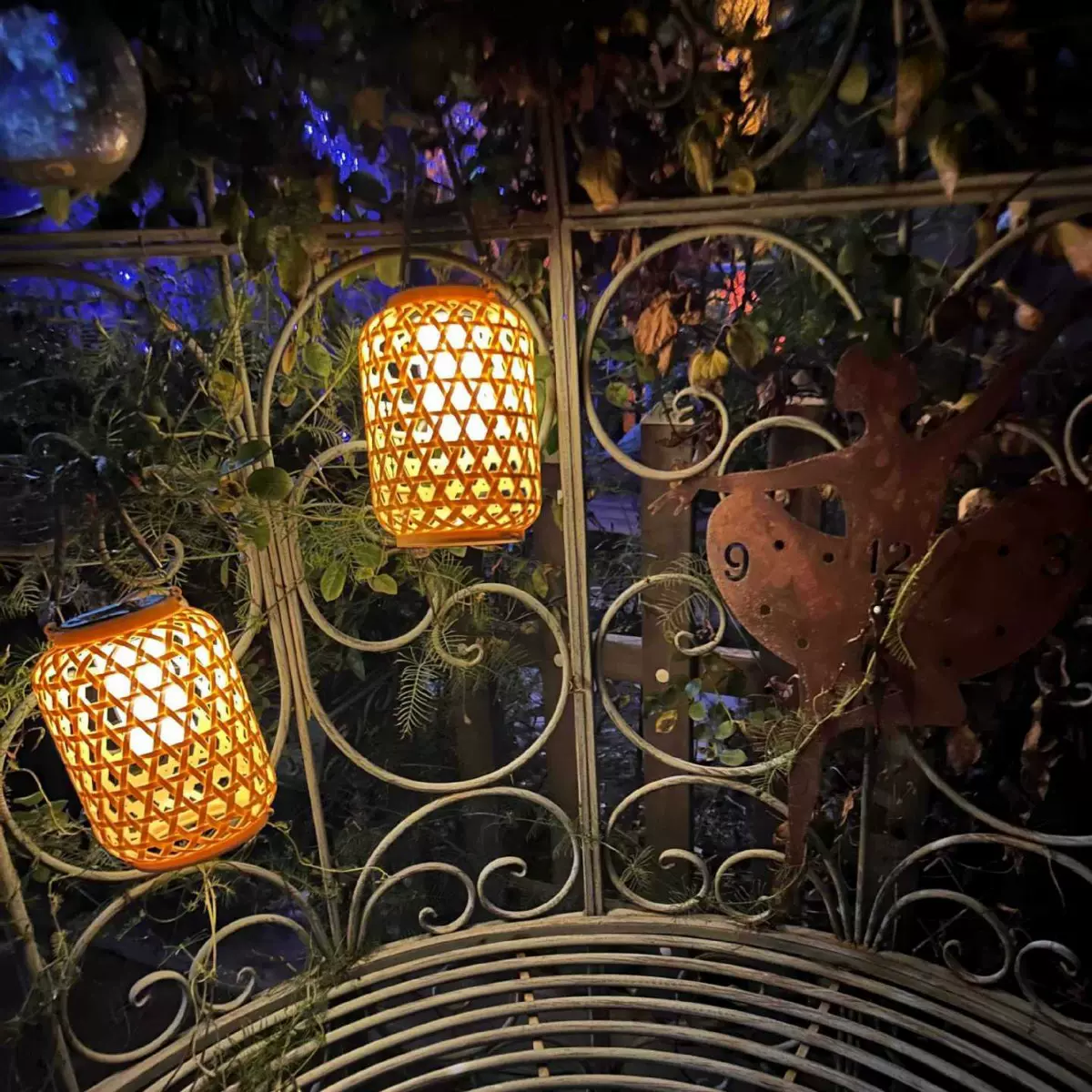 新款户外太阳能灯笼仿竹编挂灯新中式庭院灯花园阳台装饰灯氛围灯