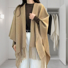纯色空调房外搭加厚羊毛开叉大披肩女士披风斗篷秋冬季保暖护肩颈