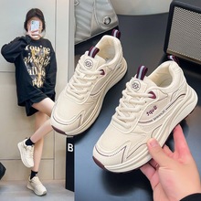 2025夏季新款运动鞋女超轻轻便软底不累脚女鞋跑步透气轻便老爹鞋