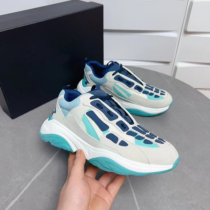 Comercio exterior estación europea marca de moda hueso malla transpirable costura cuero genuino zapatos del papá los hombres suela gruesa aumento zapatilla deporte