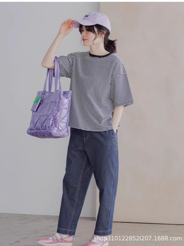 2025 新しい夏の日本のニコ半袖コントラストストライプカジュアルシンプルな年齢軽減ルーズラウンドネック Tシャツ女性用|undefined