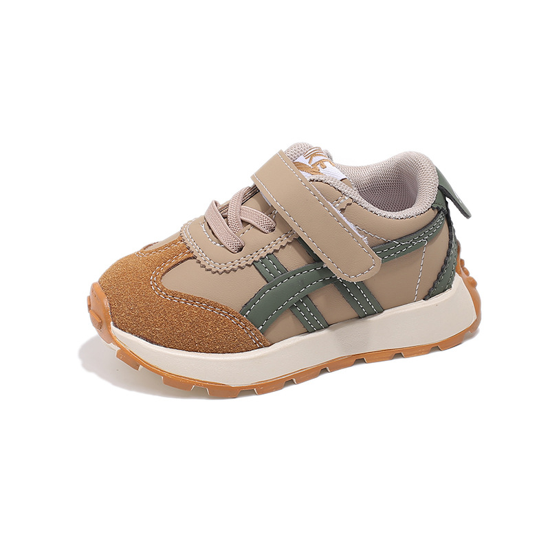 Zapatos deportivos para niños 2025 otoño nuevos zapatos casuales de cuero para niños y niñas zapatos blancos zapatos para correr al por mayor