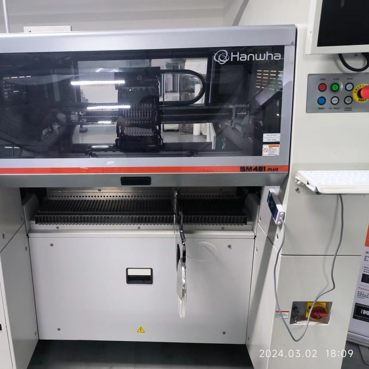 三星韩华SM481plus，多功能高精度贴片机，CHIP元件及IC都能贴