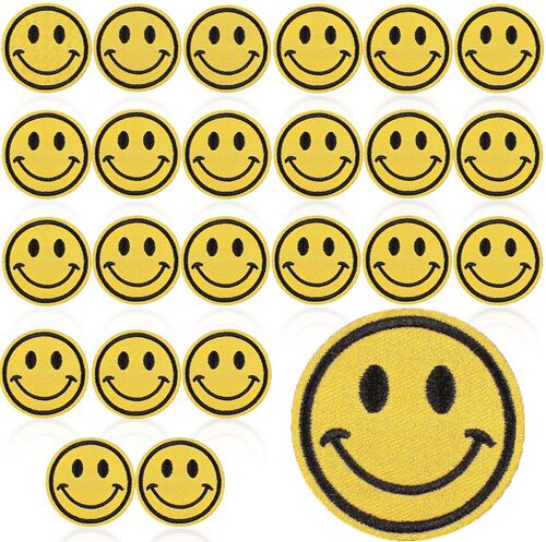 Xiaotian cartoon smiling face classic cloth paste clothing decoration embroidery label computer embroidery paste emoji embroidery paste stamp