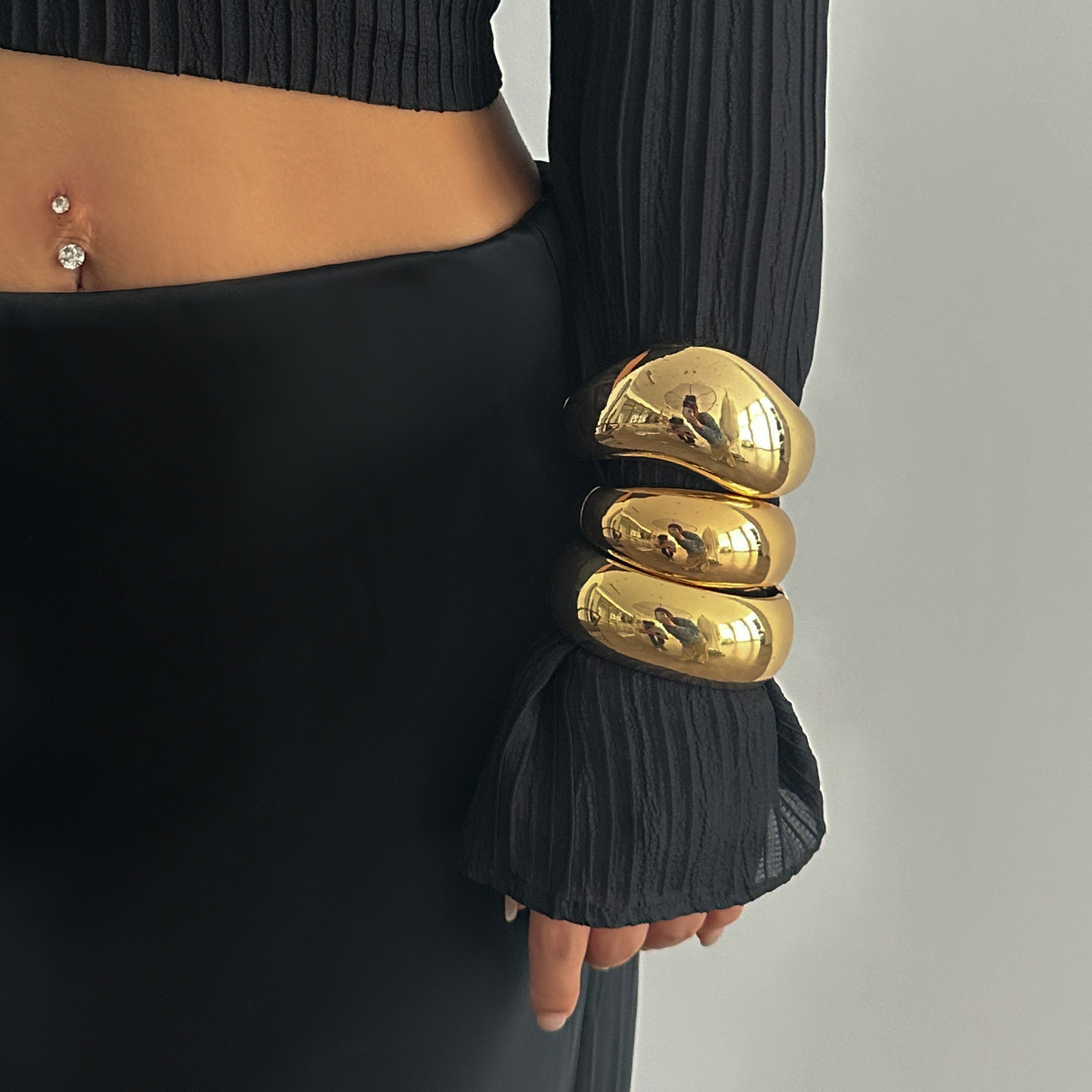 55g Weight Bangle Classification Alloy Chain Material 1 Piece Quantity Holiday, Travel Occasion Alloy Material Geometric Pattern Women's Gender Plating Design Elegant, Lady, Simple Style Style Elegant Lady Simple Style Geometric Alloy Bangles Wholesale 无