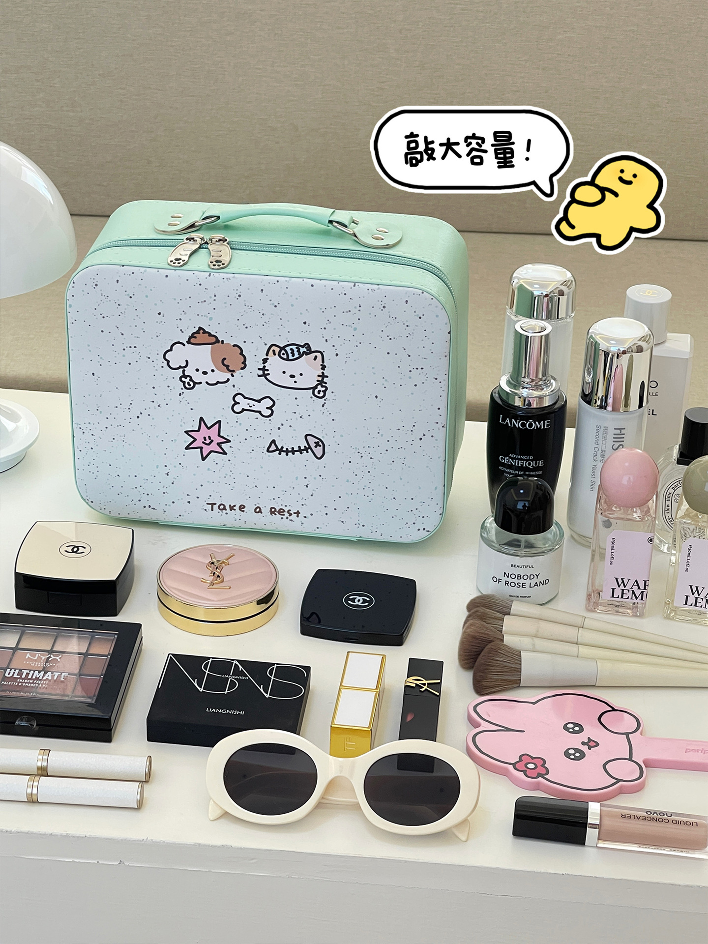 2025 nueva bolsa de cosméticos de gran capacidad para mujer portátil linda caja de cosméticos con espejo maleta de viaje maleta