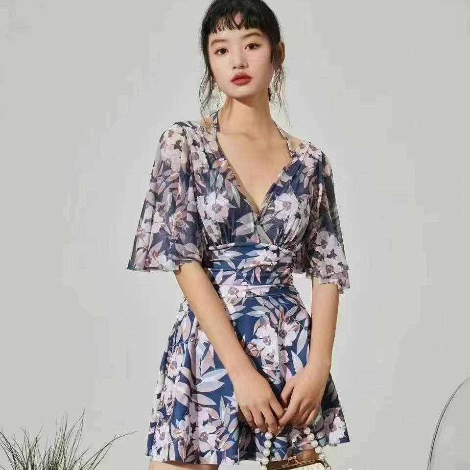 清仓处理35元温泉泳衣夏艳号手成人女裙式遮肚显瘦玩水泳衣特价
