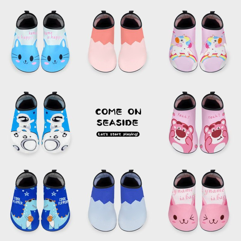 Children's Beach Shoes and Socks for Swimming, Diving and Snorkeling, Non-Slip River Tracing Shoes, Quick-Drying Beach Wading Shoes, Indoor Breathable Summer Shoes Children's Beach Shoes and Socks for Swimming, Diving and Snorkeling, Non-Slip River Tracing Shoes, Quick-Drying Beach Wading Shoes, Indoor Breathable Summer Shoes