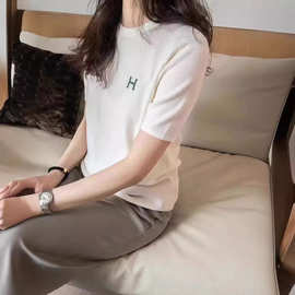 2023夏季圆领针织短袖T恤女宽松套头刺绣字母美丽诺羊毛薄款打底