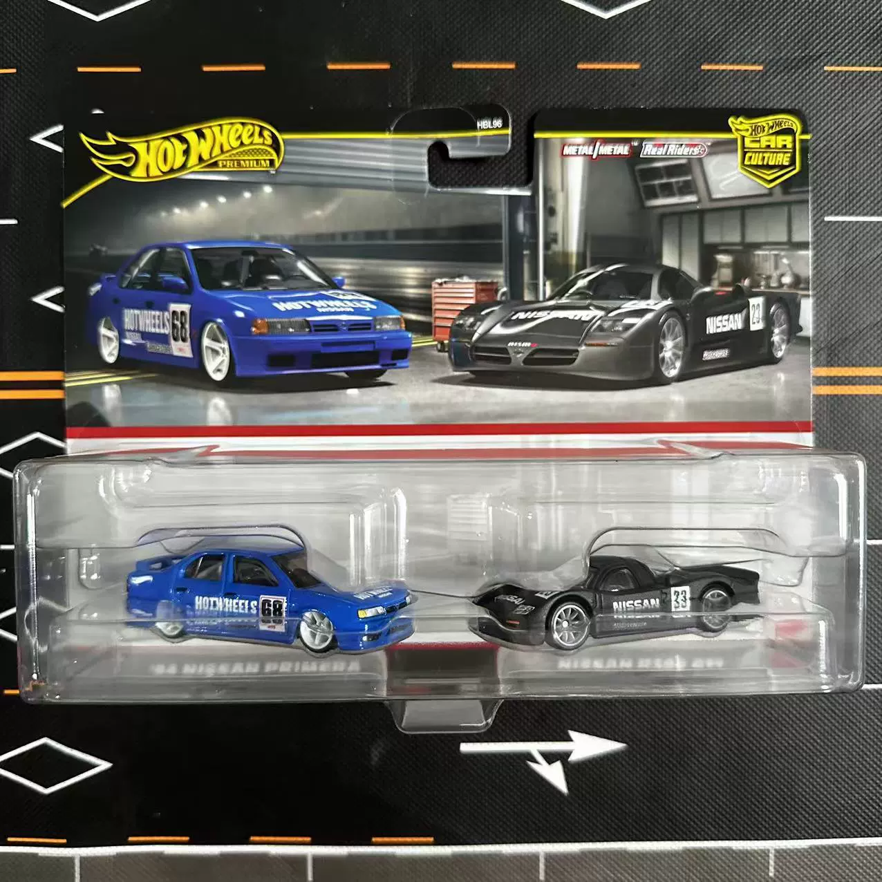 Hot Wheels Двойная крышка автомобиля 2025 Love Collection Mitsubishi Bay Oil GULF Nissan R34 Bugatti HBL96