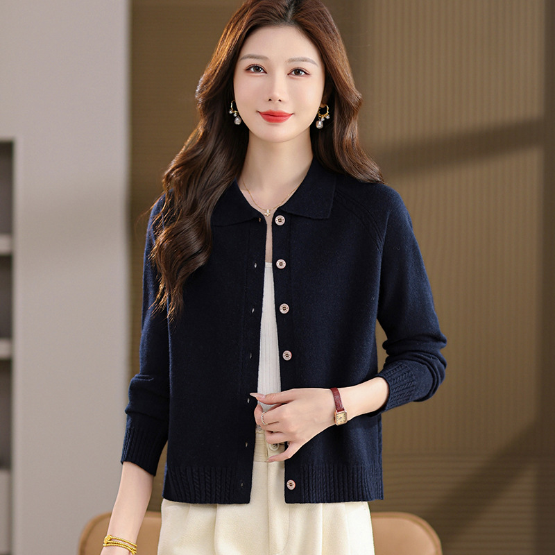 2025早秋新款翻领长袖针织开衫宽松休闲上衣洋气外搭套头毛衣衫女