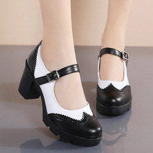 �W����a���QӢ���L������һ�֎��\��Ů��Ь�ָ���׈A�^СƤЬ
