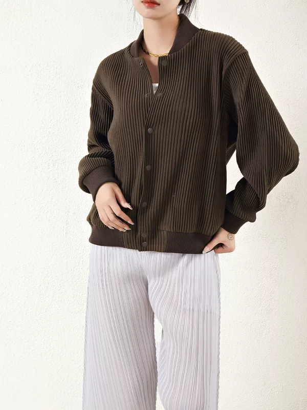 Baseball uniform, short jacket for leisure, loose fit