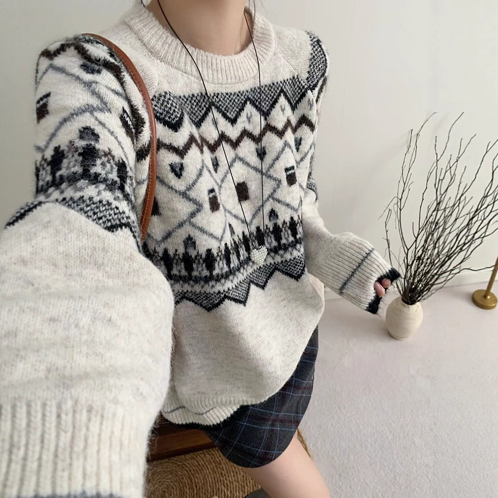 复古提花撞色菱格软糯毛衣套头女宽松秋冬厚款慵懒内搭针织衫上衣