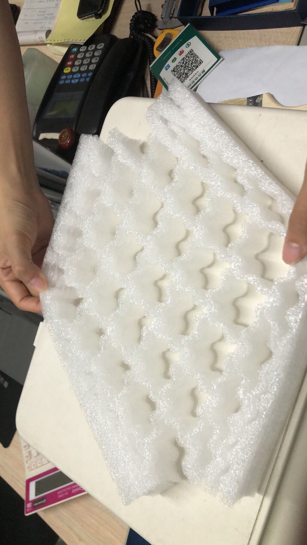 厂家供应白色珍珠棉18枚35枚李子包装泡沫/拉伸李子包装泡沫