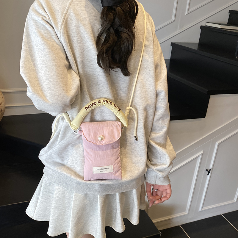 Bolso de teléfono móvil de moda coreana 2025 verano nuevo bolso de hombro con letras casuales bolso de mensajero para mujer