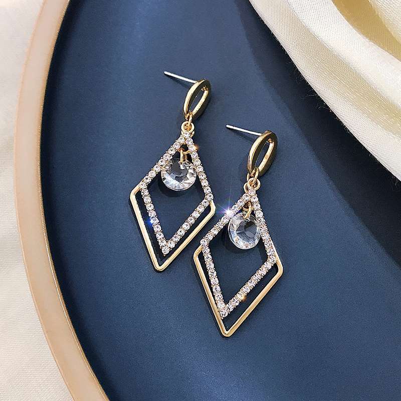 Rhinestone-shaped Earrings Fashion Exquisite New Trendy All-match Earrings display picture 1