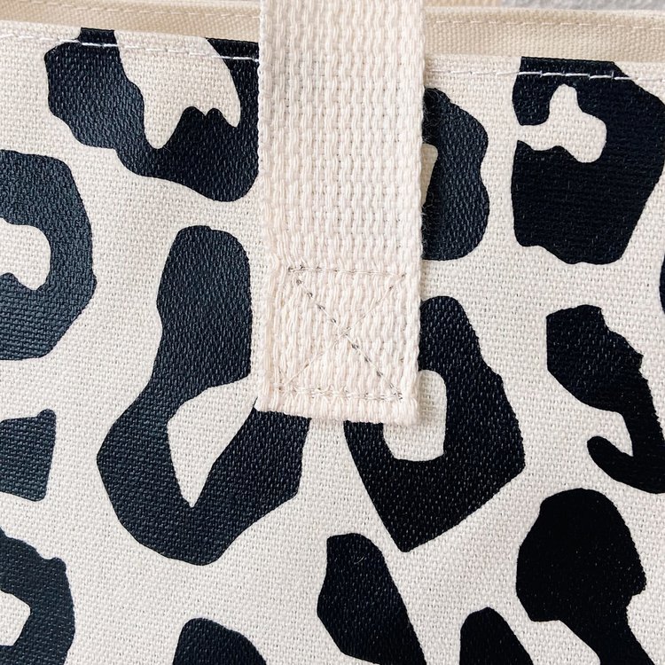All Seasons Season Women's Gender Women's Canvas Leopard Classic Style Square Zipper Shoulder Bag Tote Bag