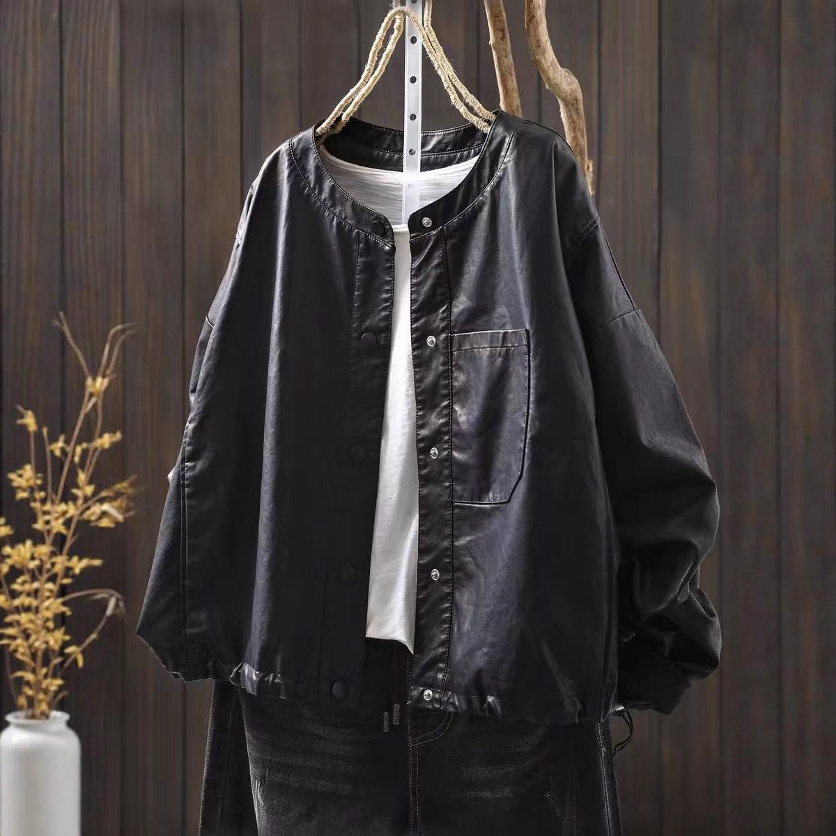 Leather Jacket for Women 2025 Simple Retro Small Stand-Up Collar Design Elastic Hem Unique Pu Soft Leather Jacket Top