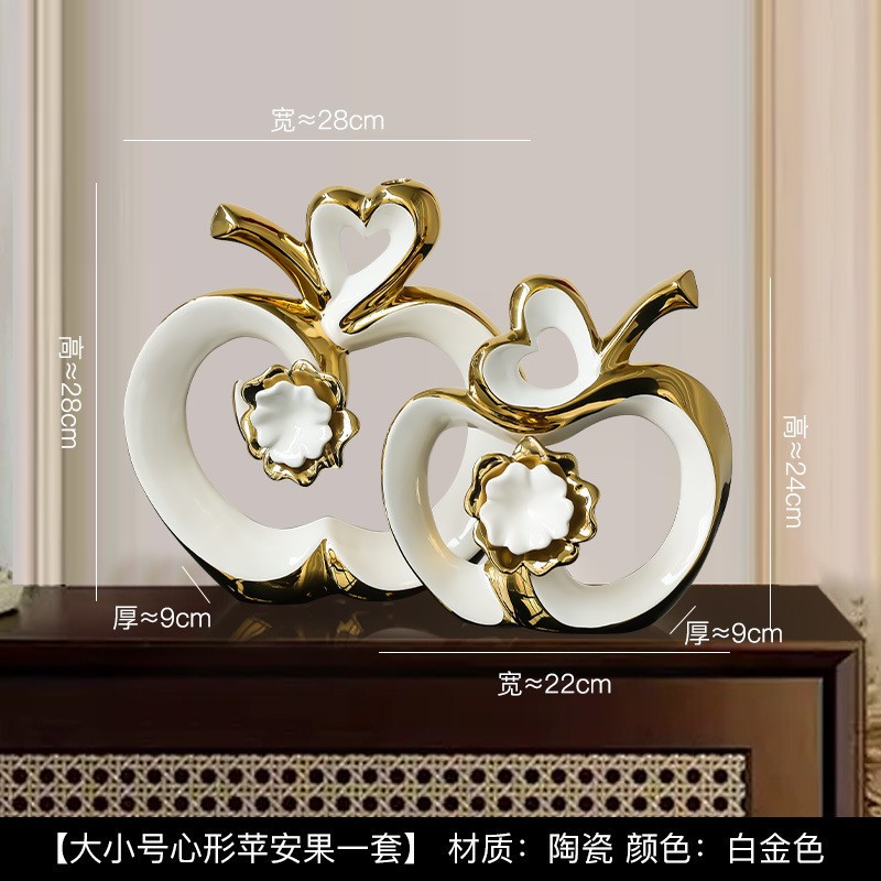 リビングルームの置物は軽くて豪華で高級な雰囲気のお酒棚の装飾品です。