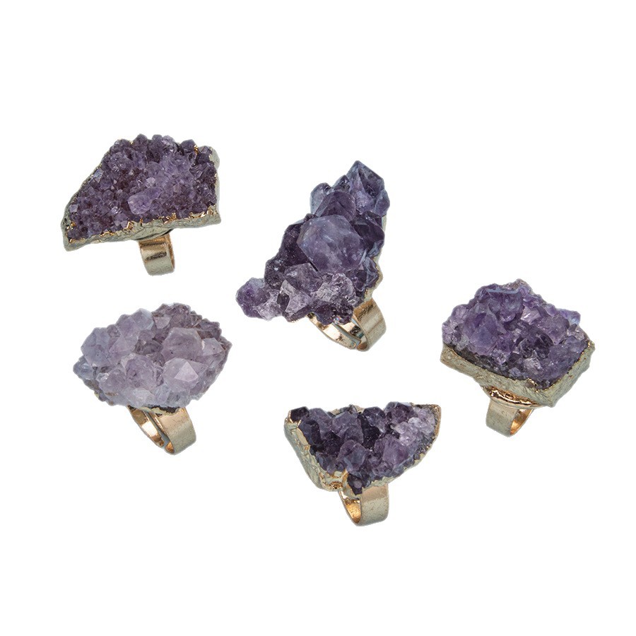 organic one size ring with amethyst