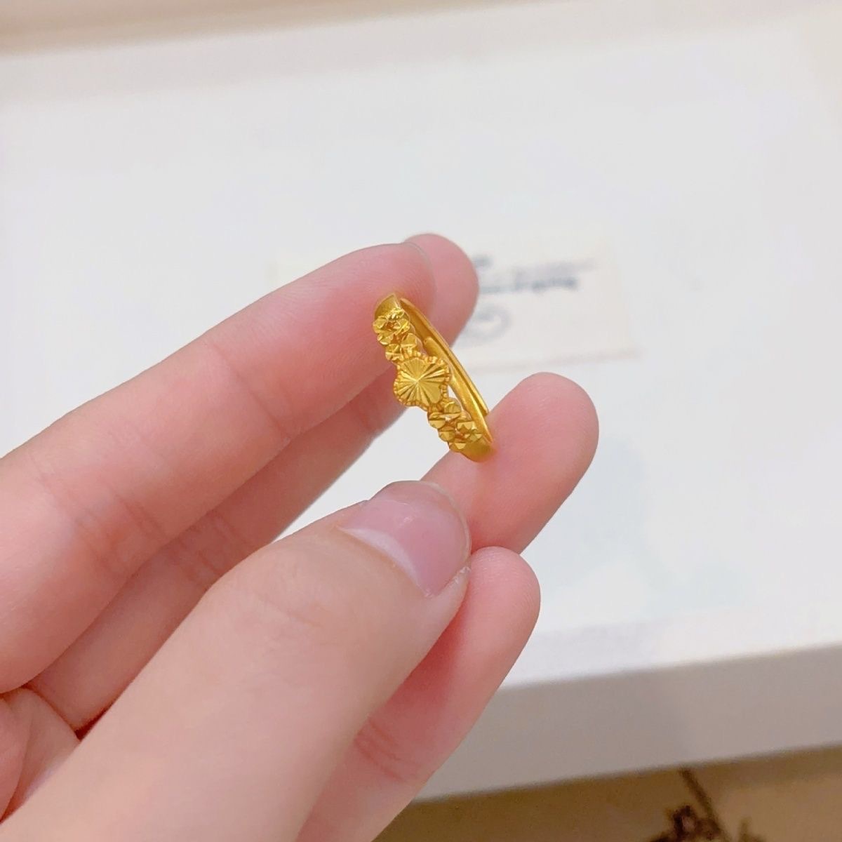 Glücksklee Ring Verstellbar Im Luxuriösen Design Für Damen_voghion.com