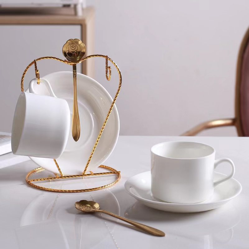 Taza de cerámica europea, taza de café, taza de café simple, taza de café doméstica, taza de café de lujo pequeña, taza de café latte de cerámica