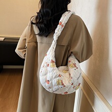 �I��С���黨���ذ����޶���б���������ο�ͨ�������ռ{��