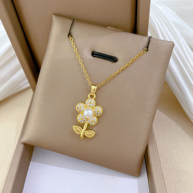 Parure collier et boucles d oreilles de luxe avec diamants_voghion.com