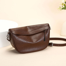 植鞣头层牛皮休闲月牙包饺子包简约复古百搭单肩斜挎包包女包