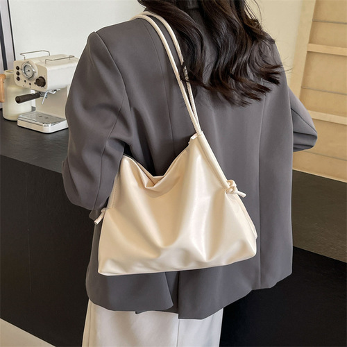 Gentle tote bag for women 2024 new large-capacity shoulder bag with a sense of foreign style for college students, commuting bag for class, female bag