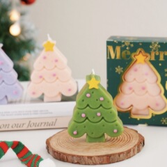 クリスマス装飾クリスマスツリー香薫ろうそくレストランの雰囲気はデスクトップの小さな装飾品を配置して、親友のクリスマスプレゼントを贈る