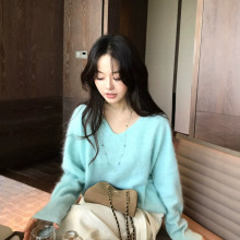 正奇特服饰/  无缝一体桑蚕丝山羊绒毛开衫女软糯亲肤拉毛针织衫