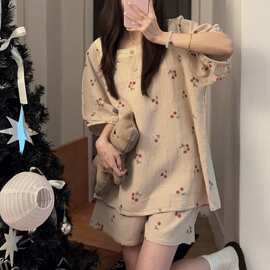 婴儿棉棉纱四方领睡衣家居服