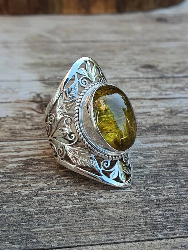 He Cheng cross-border smooth selling classical Zunbao stone two-color art carving unisex ring Amazon He Cheng cross-border smooth selling classical Zunbao stone two-color art carving unisex ring Amazon