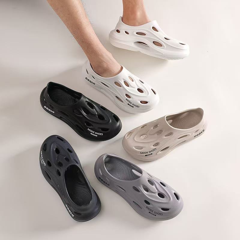 New Coconut Hole Shoes Men's Summer Outer Wear Non-slip Shoe Beach Shoes Men's Driving Baotou Fashionable Sandals