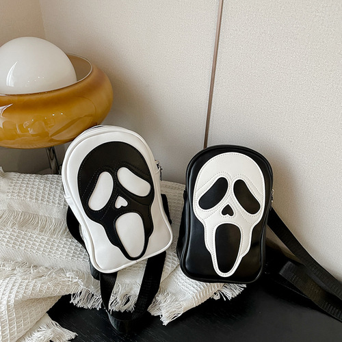 New style grimace skull crossbody bag hip-hop European and American personality creative ghost chest bag trendy cool couple small bag mobile phone bag