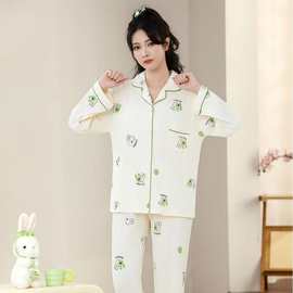 工厂批发绉布爆款新款睡衣女春秋季开衫长袖翻领印花家居套装