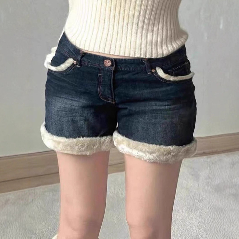 American Retro Washed Denim Plush Edge Shorts for Women Autumn and Winter New Sexy Y2K Slim Raw Edge Boot Pants