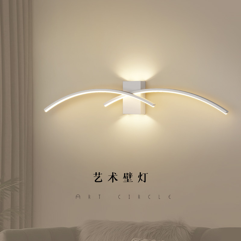 lámpara de pared minimalista moderna simple larga lámpara de cama creativa estudio sala de estar TV sofá fondo lámpara de pared