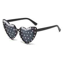 个性跨境派对搞怪太阳镜新款聚会桃心男生时尚爱心日女眼镜