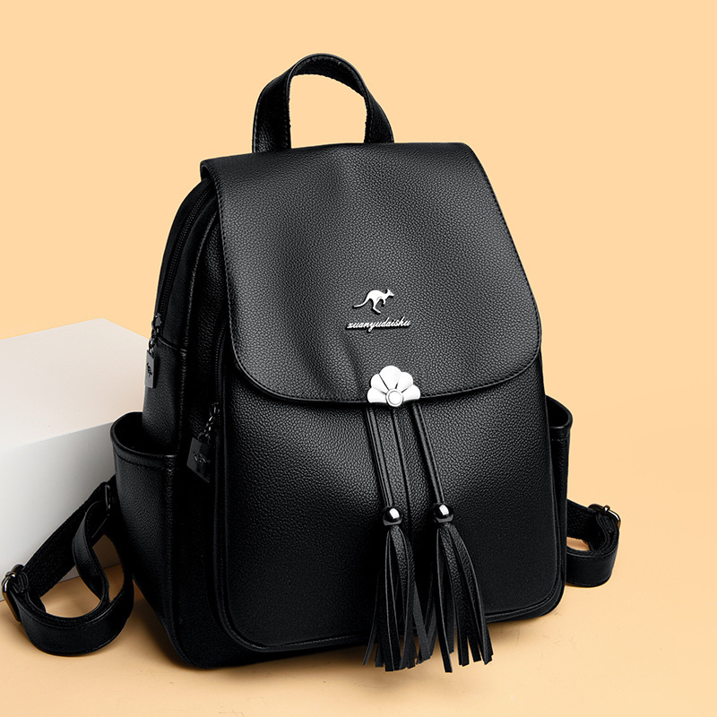 Mochila de borla de moda para mujer 2024 comercio exterior transfronterizo nuevo estilo simple y versátil mochila para mujer mochila de gran capacidad