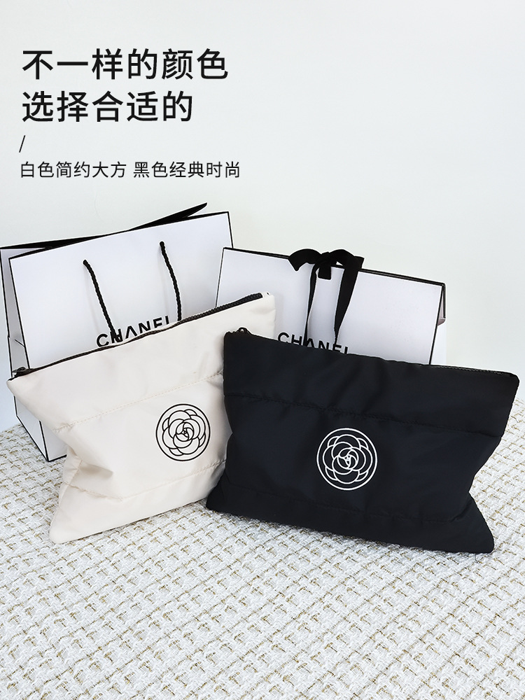 Nueva Camelia pequeña fragancia de mano bolsa de cosméticos de gran capacidad de alto aspecto portátil bolsa de viaje bolsa de lavado