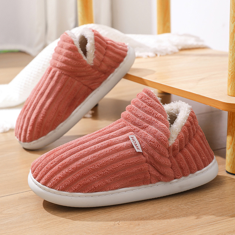 Zapatillas de algodón de invierno 2024 bolsas domésticas interiores raíz fondo grueso antideslizante para niños zapatos de algodón de peluche caliente para niños y niñas